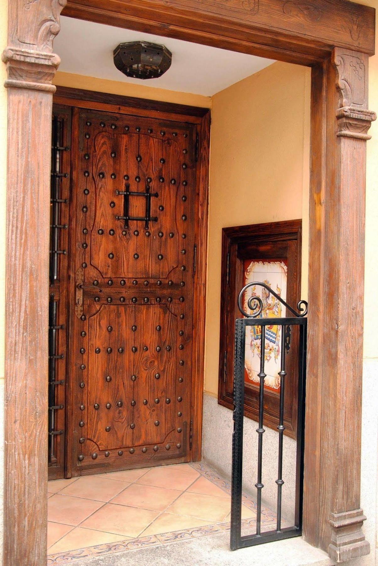 Hostal Maria Ronda Madri Exterior foto
